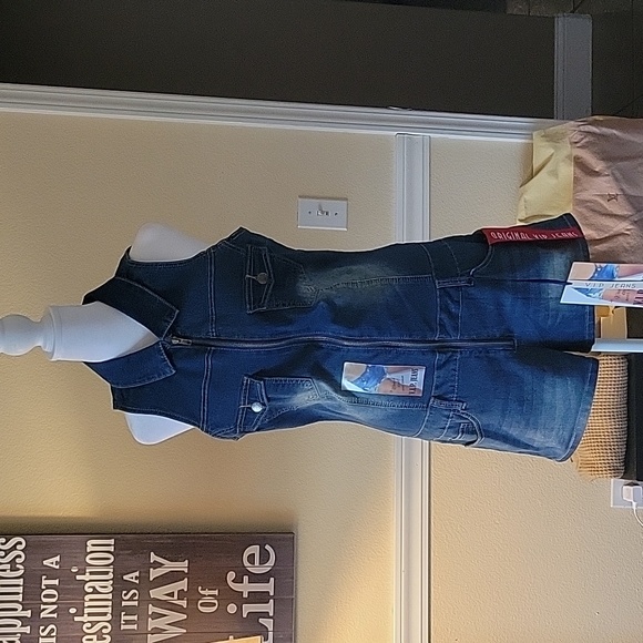 V.I.P Jeans Romper - Picture 2 of 7